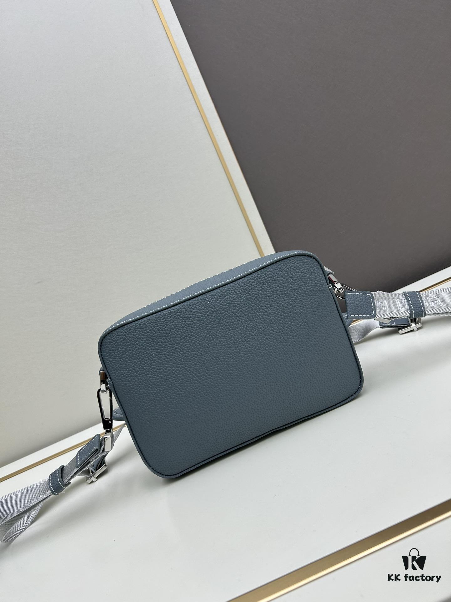 Dior Gray Grain Calfskin Camera Bag ||| Ready Stock