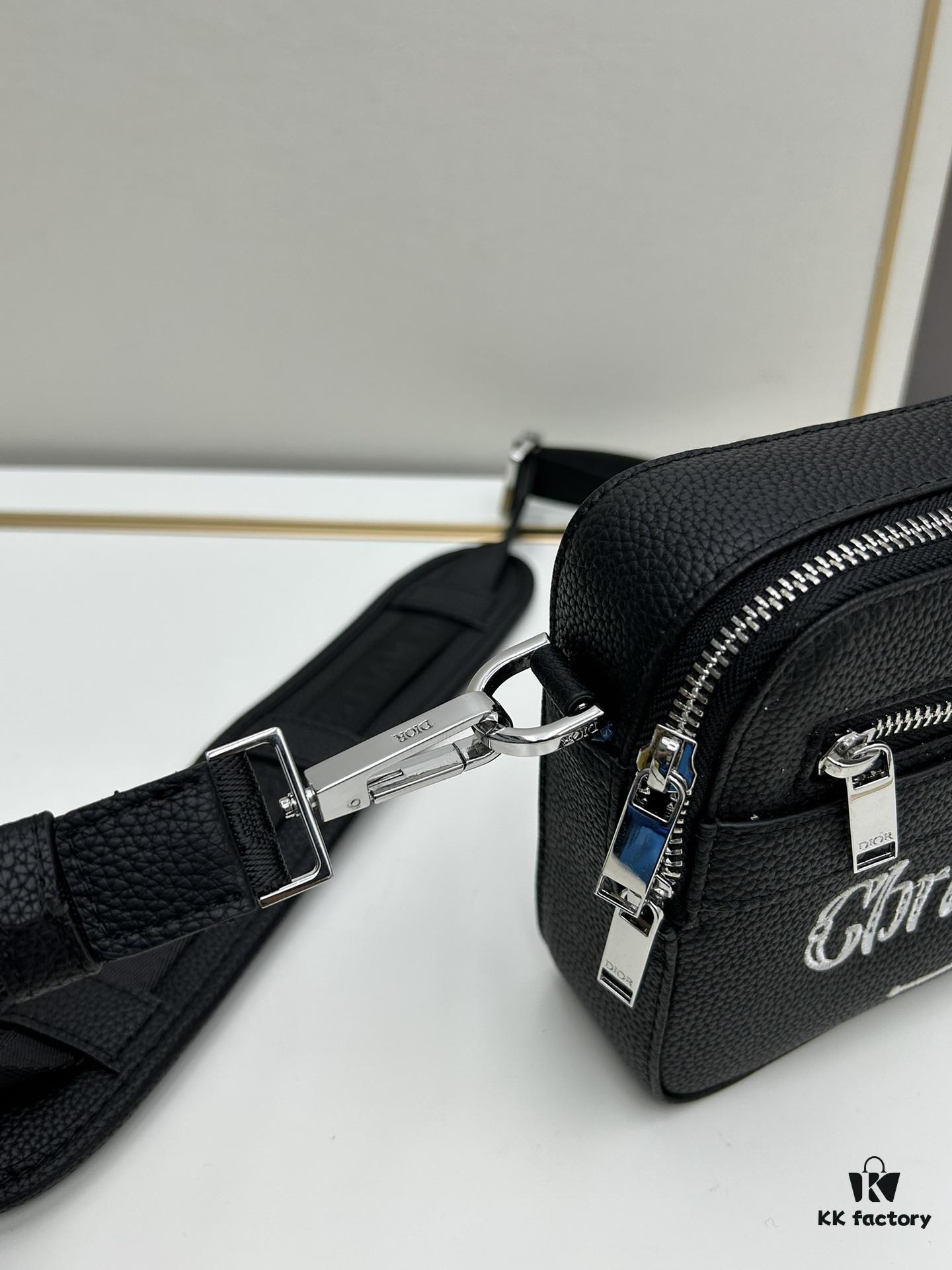 Dior Gray Grain Calfskin Camera Bag ||| Ready Stock