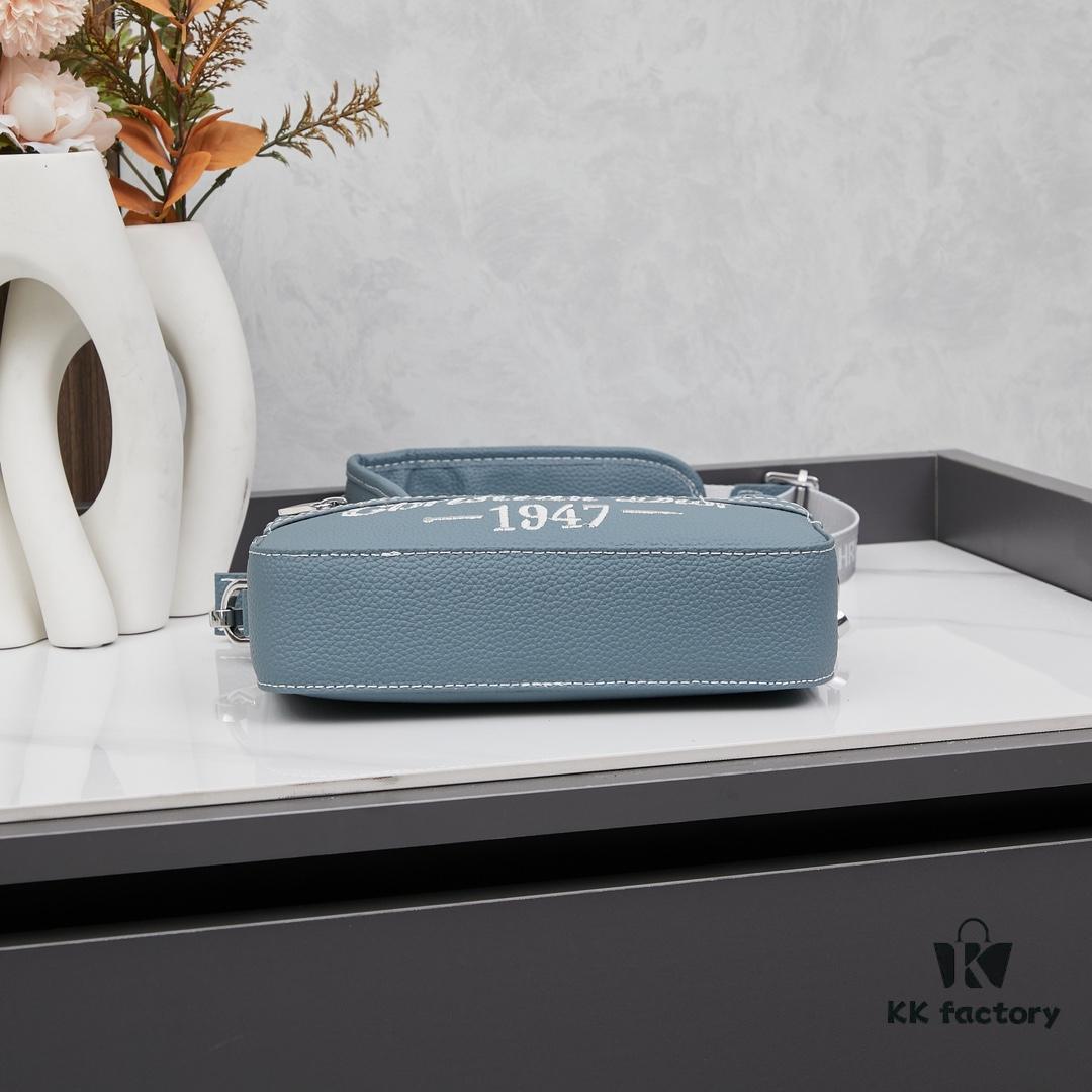 Dior Gray Camera-Grained Calfskin Messenger Bag | Safari Style | Ready Stock