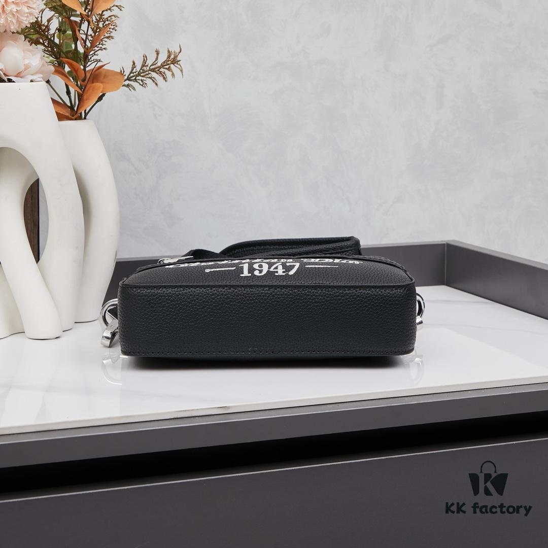 Dior Gray Camera-Grained Calfskin Messenger Bag | Safari Style | Compact Design with Detachable Strap