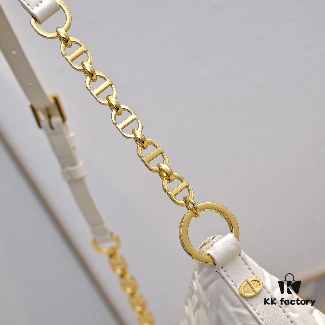 Embossed Diorstar Hobo Chain Bag