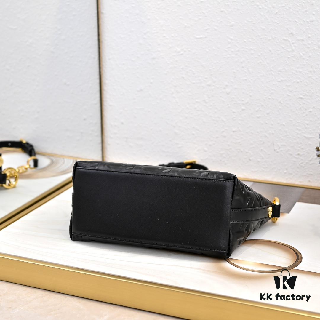 Embossed Diorstar Hobo Chain Bag