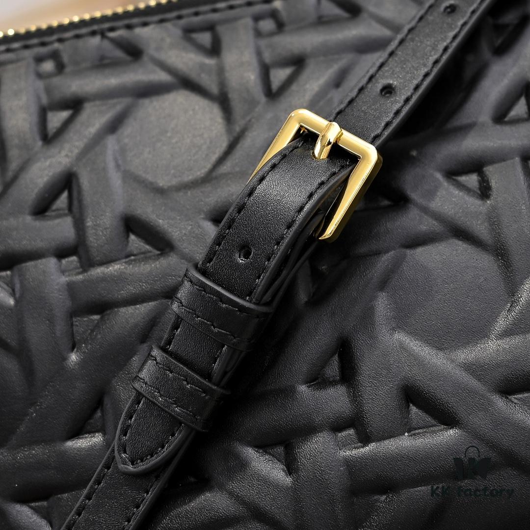 Embossed Diorstar Hobo Chain Bag