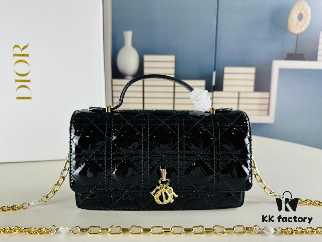 Lacquered Leather Lady Dior Pearl Clutch with Box