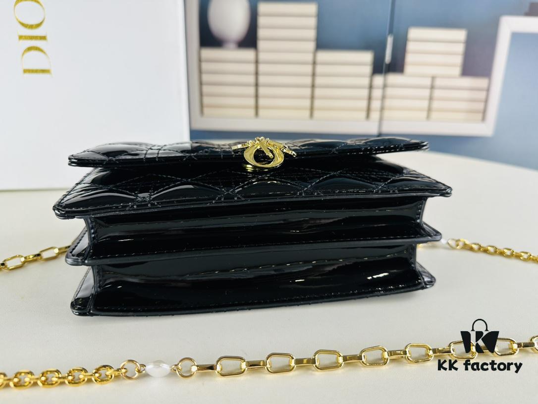 Lacquered Leather Lady Dior Pearl Clutch with Box