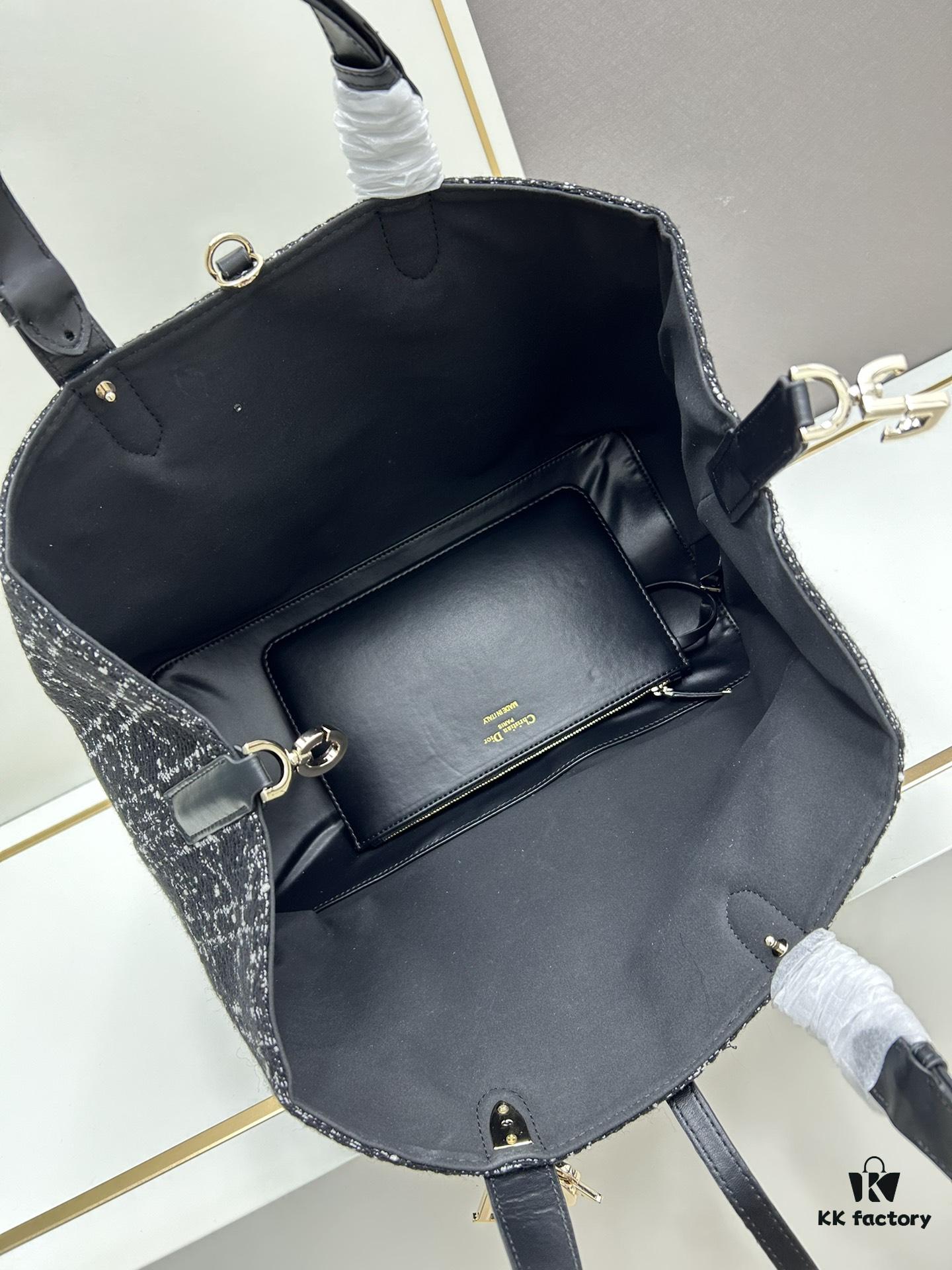 Large Dior Toujours Bag