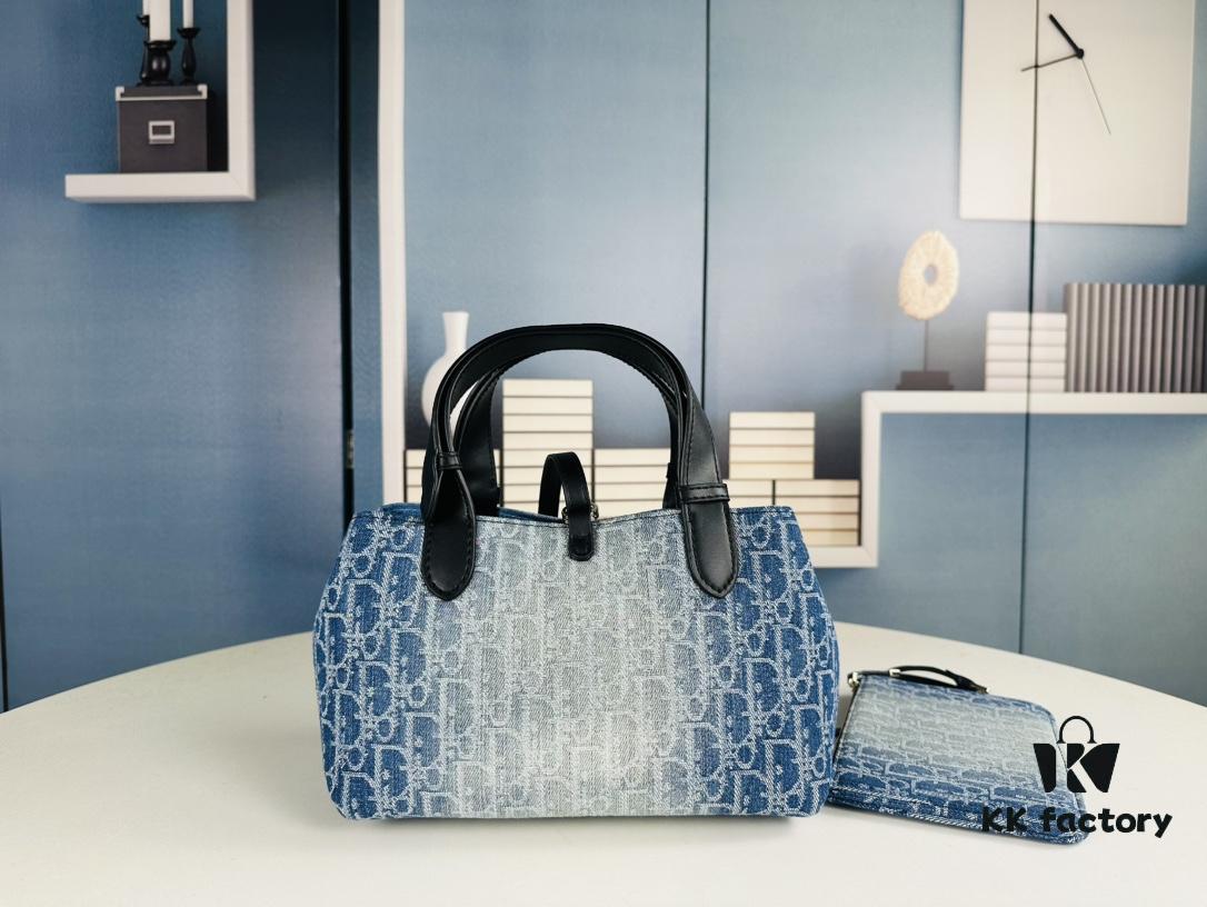 Small Dior Toujours Bag