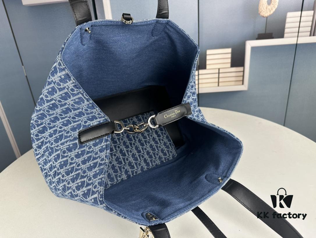 Large Dior Toujours Bag