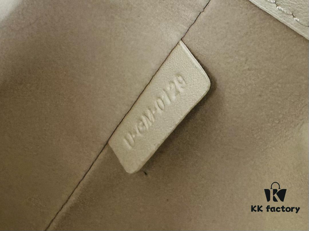 Dior 2024 New Arrival Jolie Bucket Bag with Box