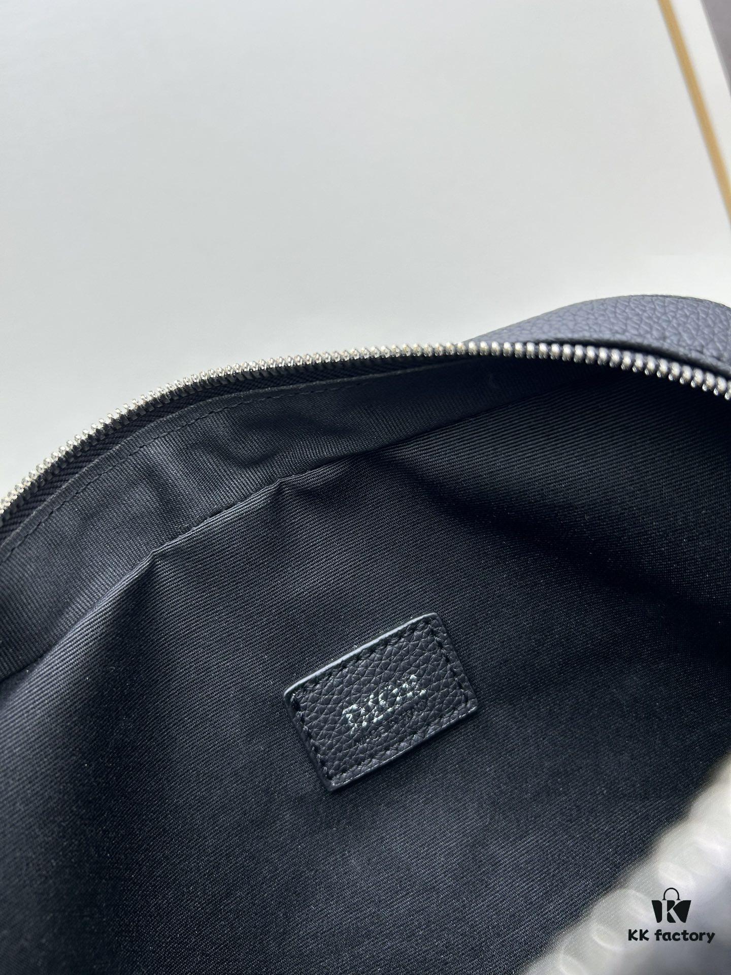 Safari Messenger Bag with Box, Practical and Compact for Everyday Use