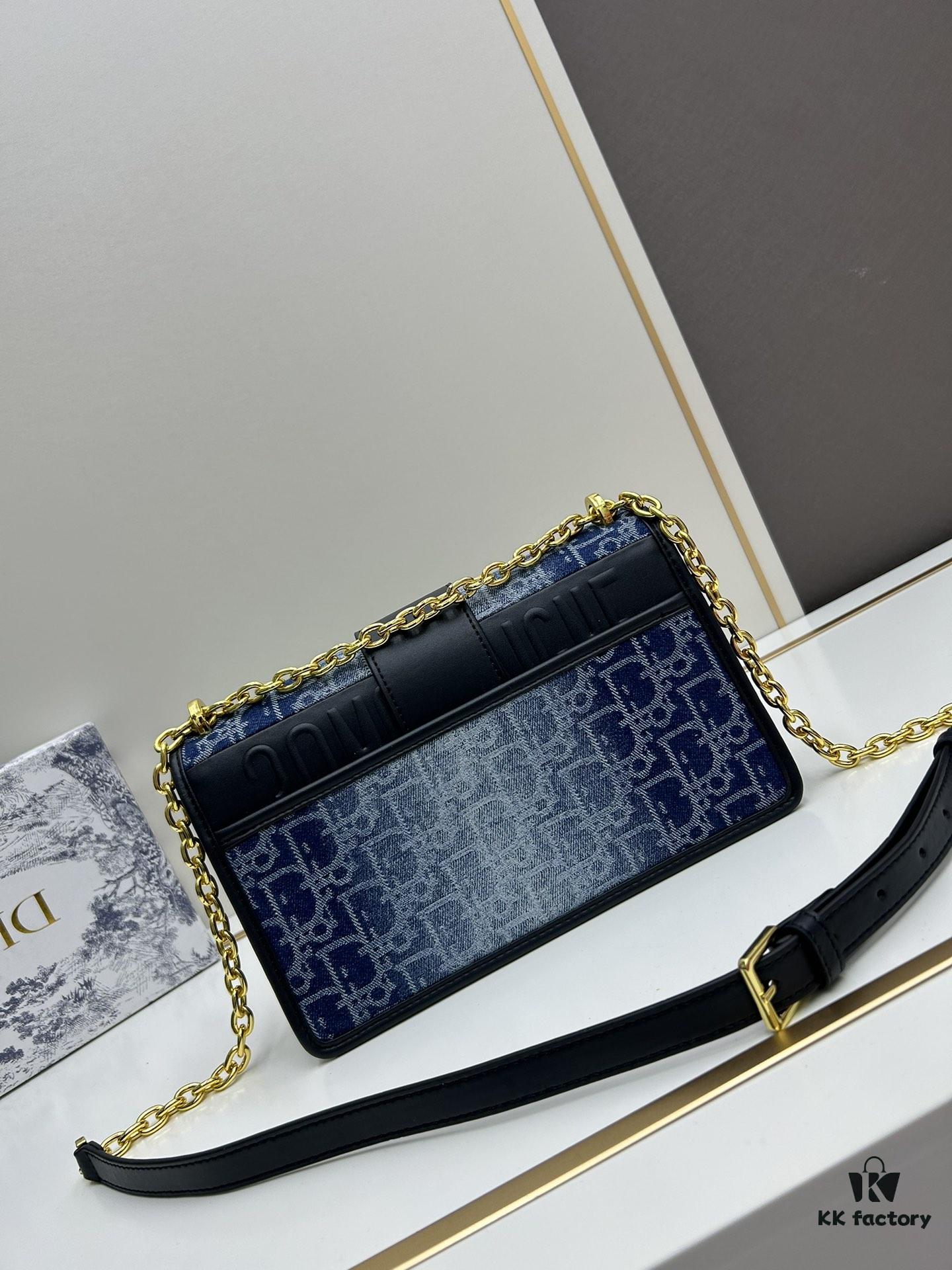 Large 30 Montaigne East-West Chain Bag in Denim Dior Oblique Jacquard