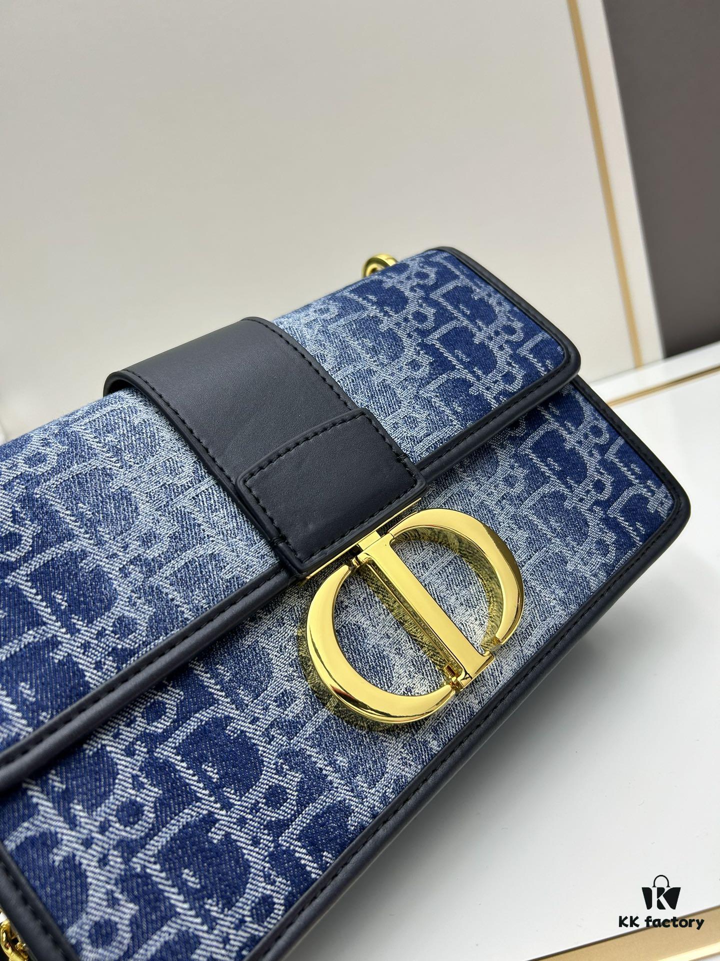 Large 30 Montaigne East-West Chain Bag in Denim Dior Oblique Jacquard
