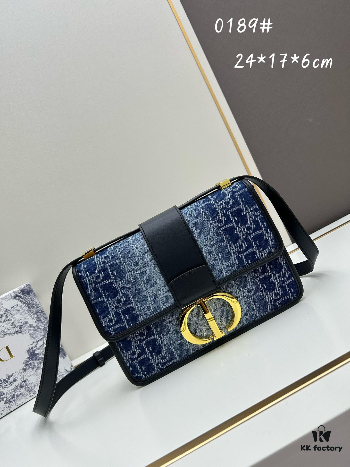Large 30 Montaigne East-West Handbag in Blue Denim Dior Oblique Jacquard