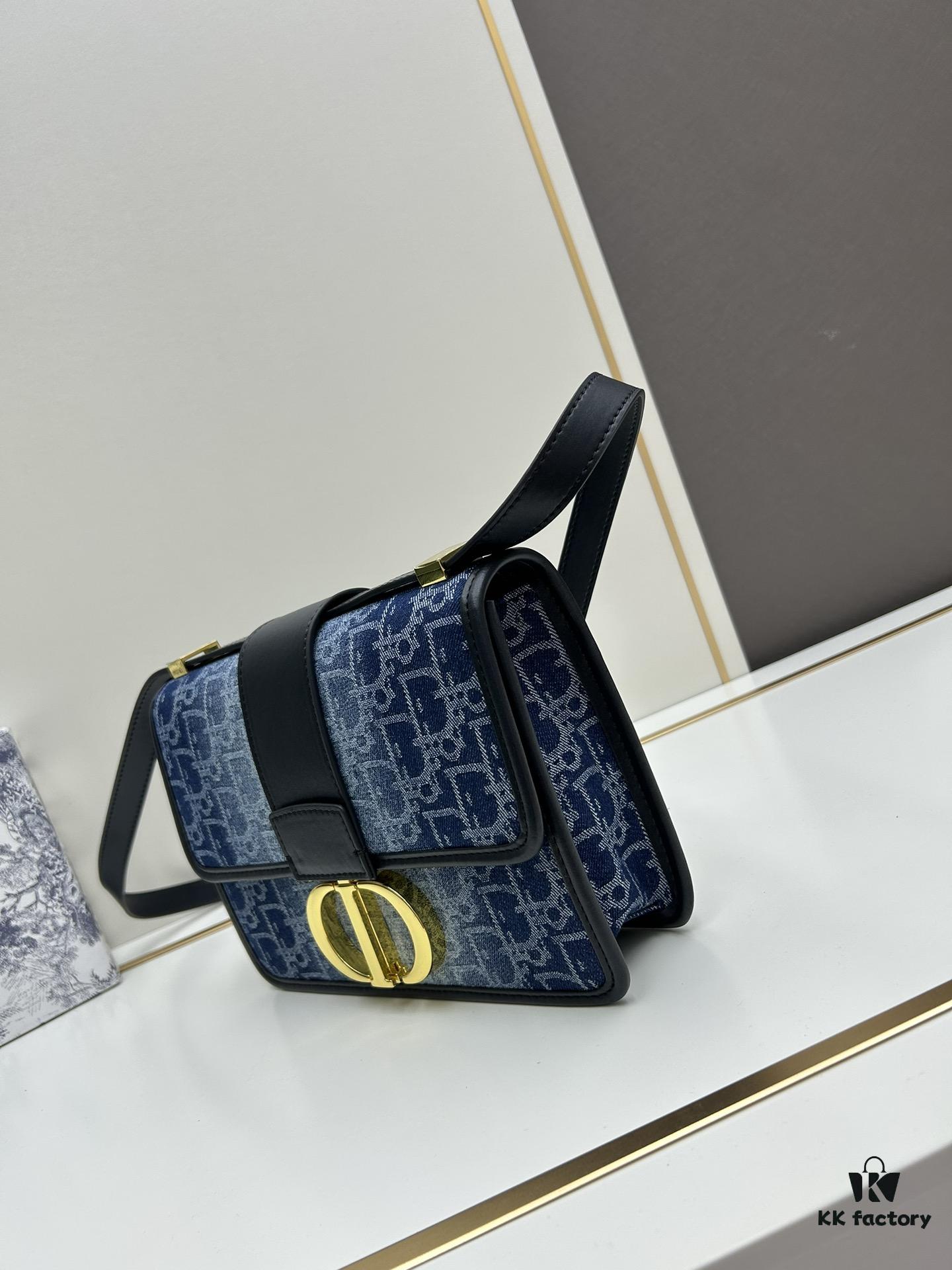 Large 30 Montaigne East-West Handbag in Blue Denim Dior Oblique Jacquard
