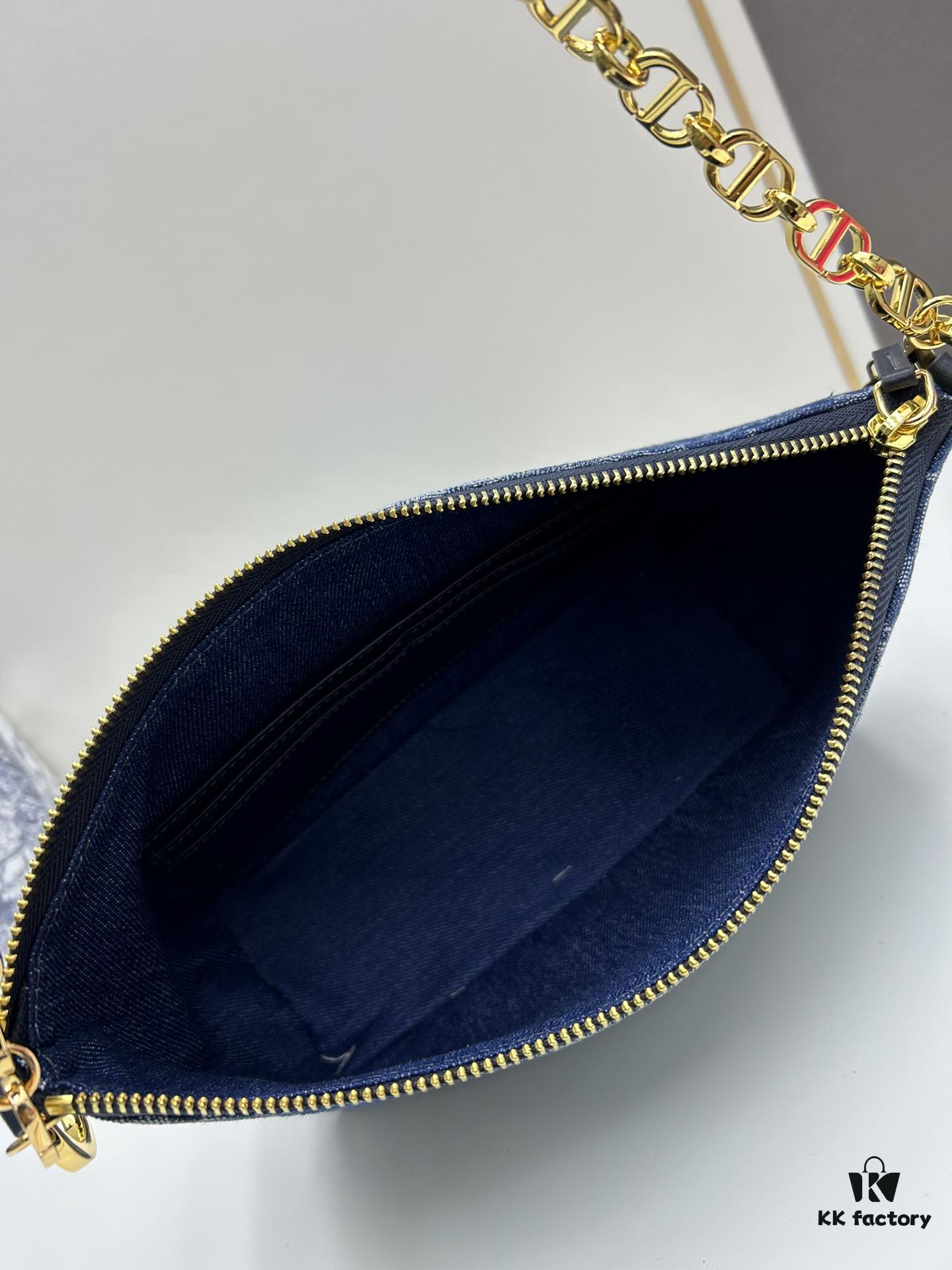 Diorstar Hobo Chain Bag in Blue Denim Dior Oblique Jacquard