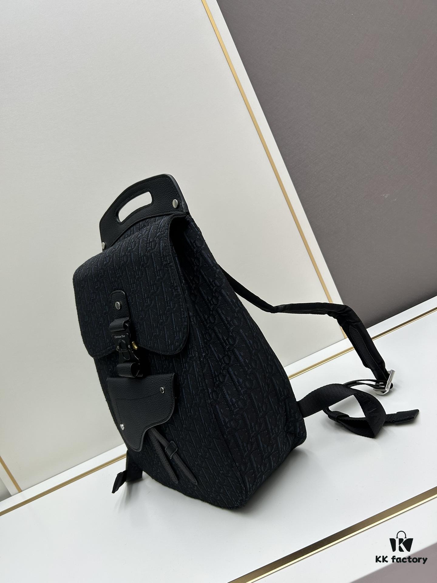 Gallop Backpack in Black Grained Calfskin, Size 29x24x12, Model No. 9038