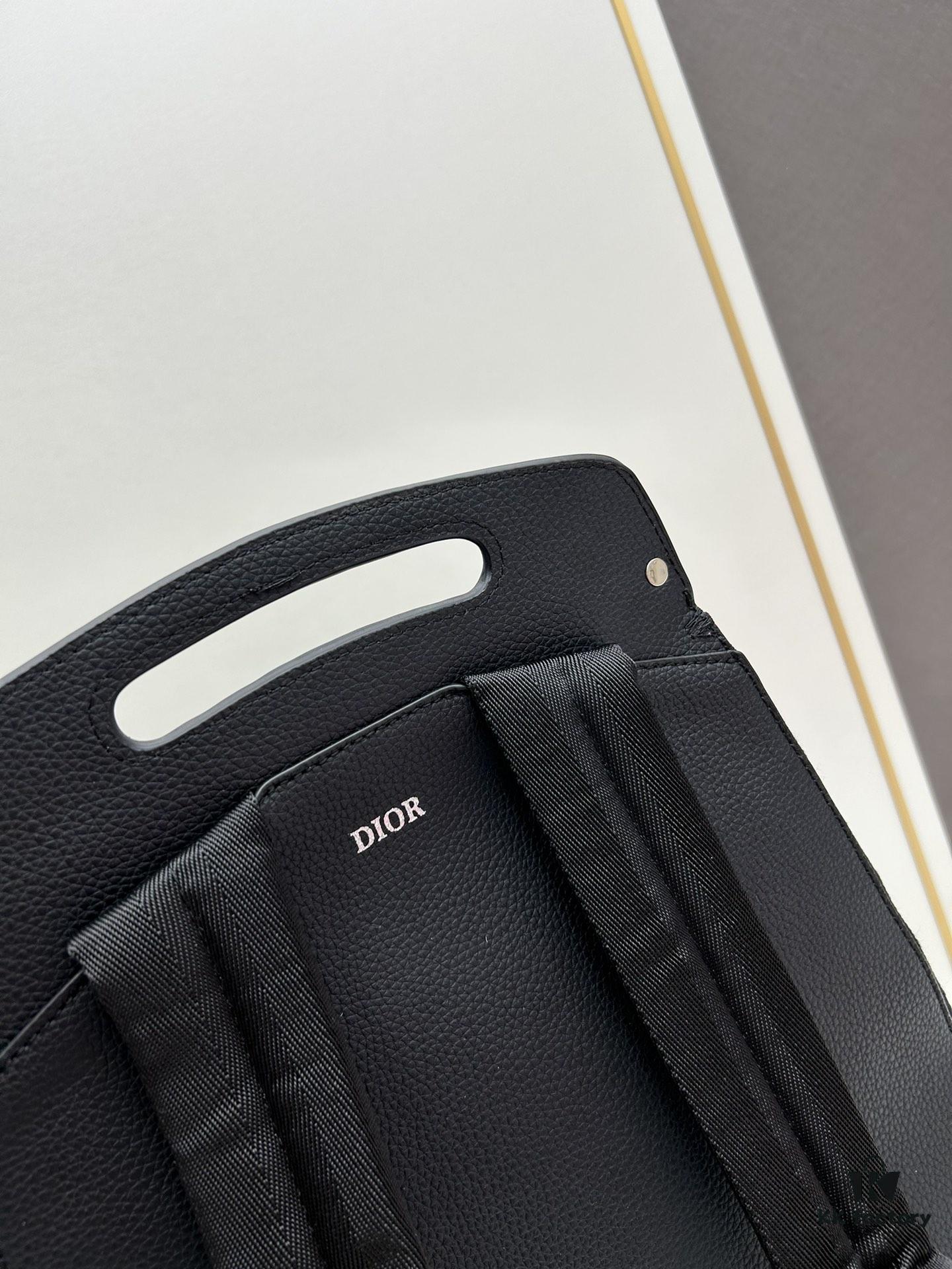 Gallop Backpack in Black Grained Calfskin, Size 29x24x12, Model No. 9038