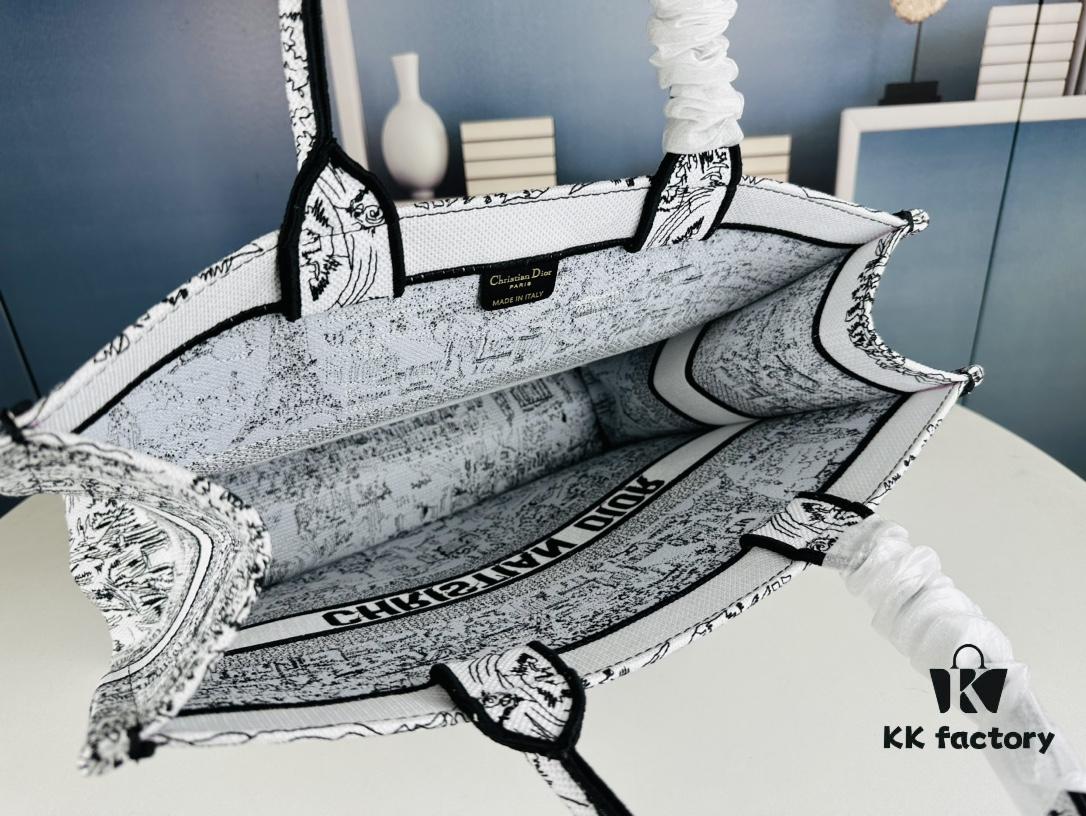 Embroidered Large [Di0r Book Tote]