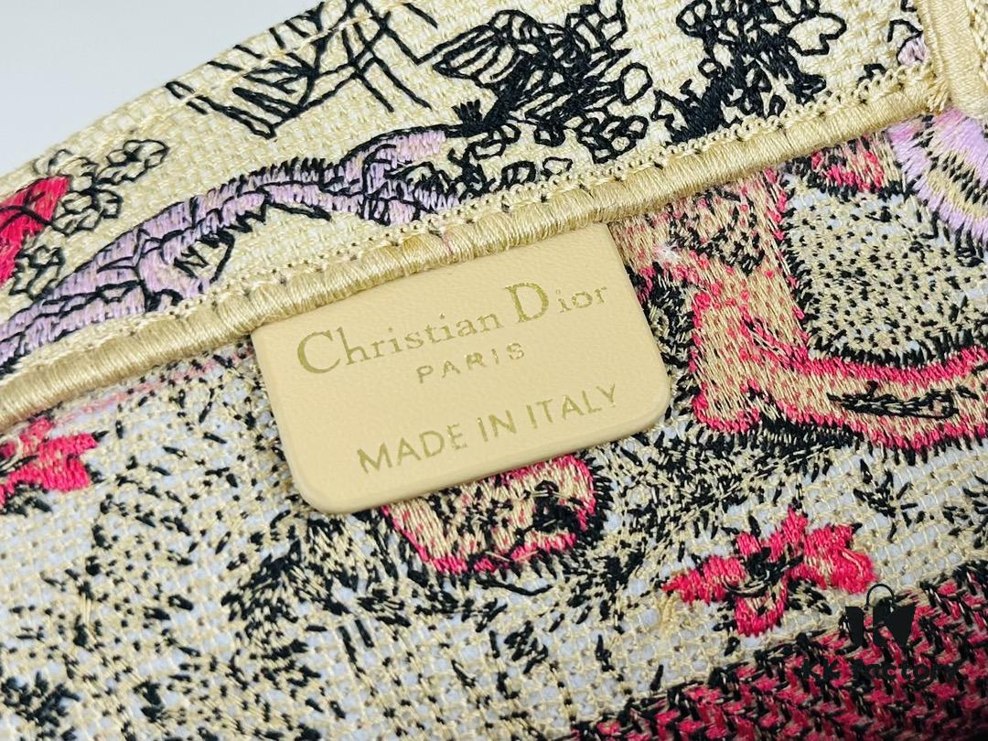 Original Order Embroidered Medium Di0r Book Tote