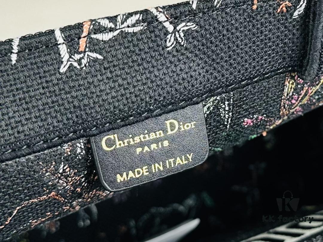 Original Order Embroidered Medium Di0r Book Tote