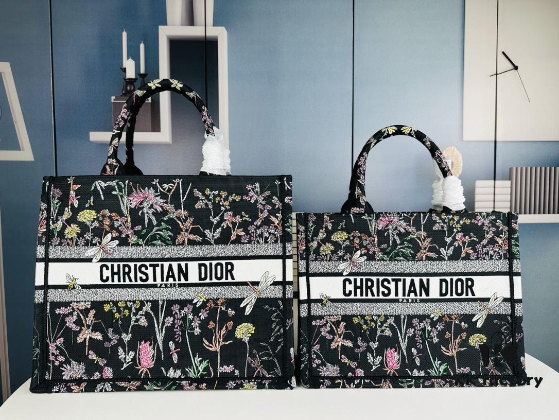 Embroidered Large Size [Di0r Book Tote]