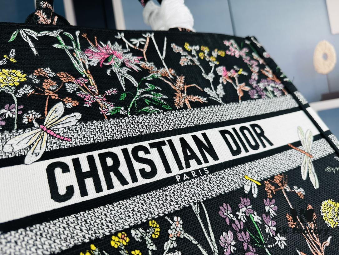 Embroidered Large Size [Di0r Book Tote]