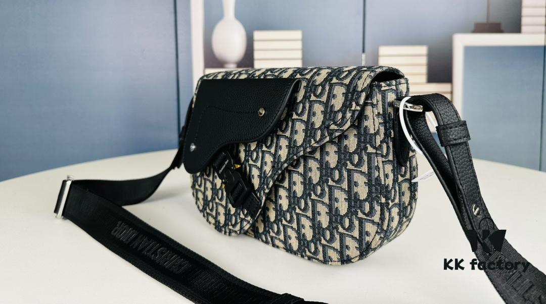 Saddle Messenger Bag with Box (Beige and Black Oblique Print)