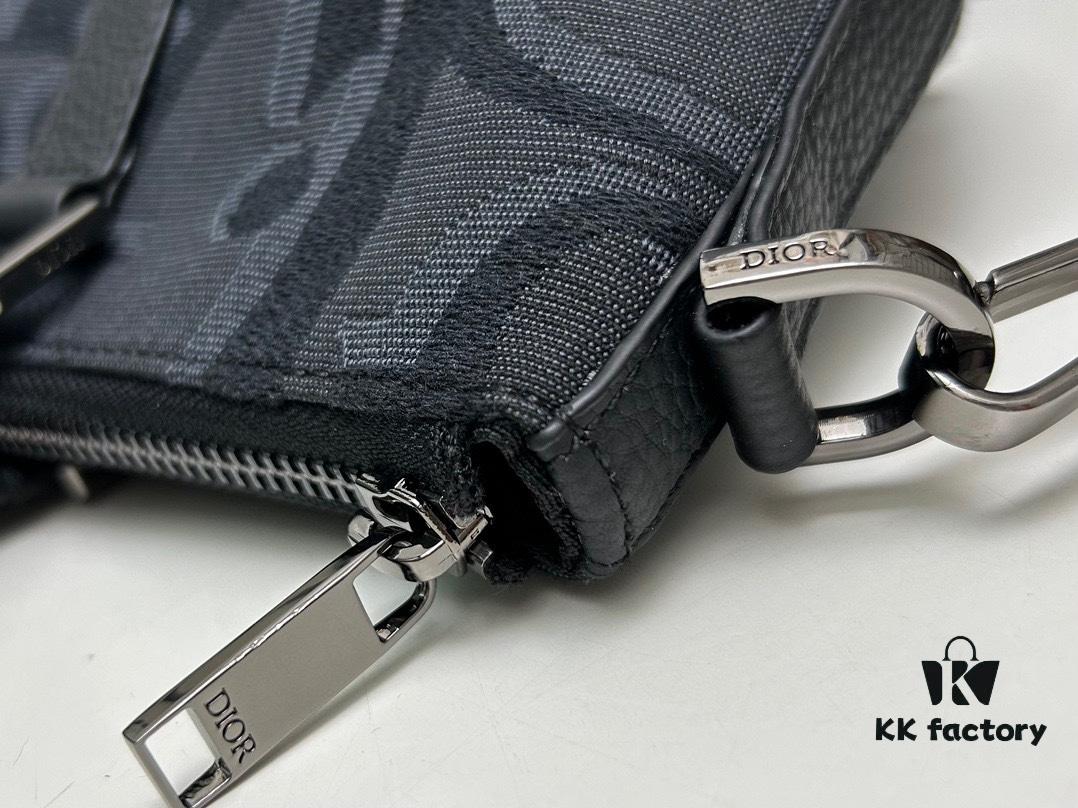 Weekender 25 Handbag in Black Oversized Oblique Print