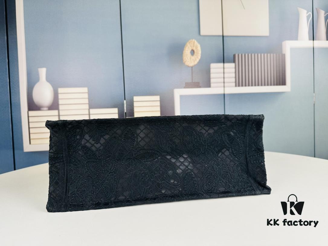 Embroidered Medium [Dior Book Tote]