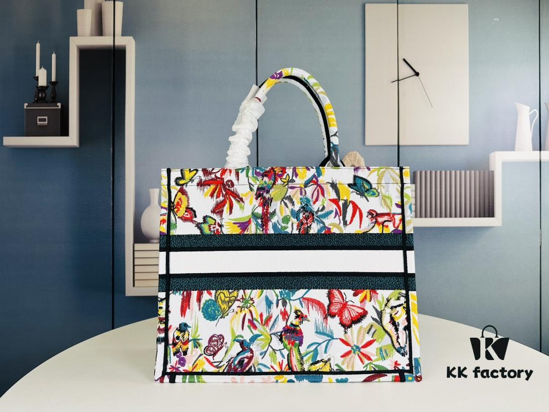 Embroidered Large [Dior Book Tote]