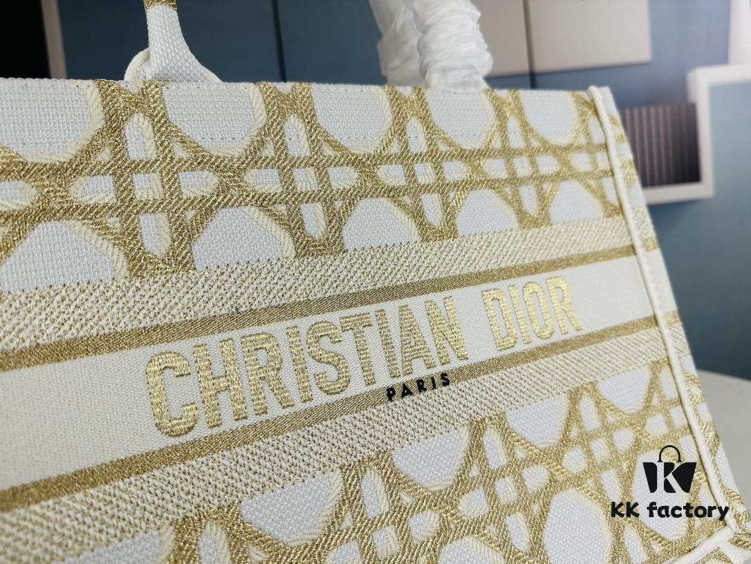 Original Order Embroidered Medium Di0r Book Tote