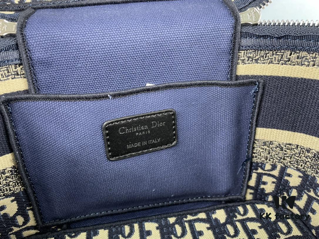 Dior DIOR Vintage Pattern Embroidered Hottest Makeup Pouch - Extra Large Capacity, Can Hold a Lot of Items, Essential for Travel