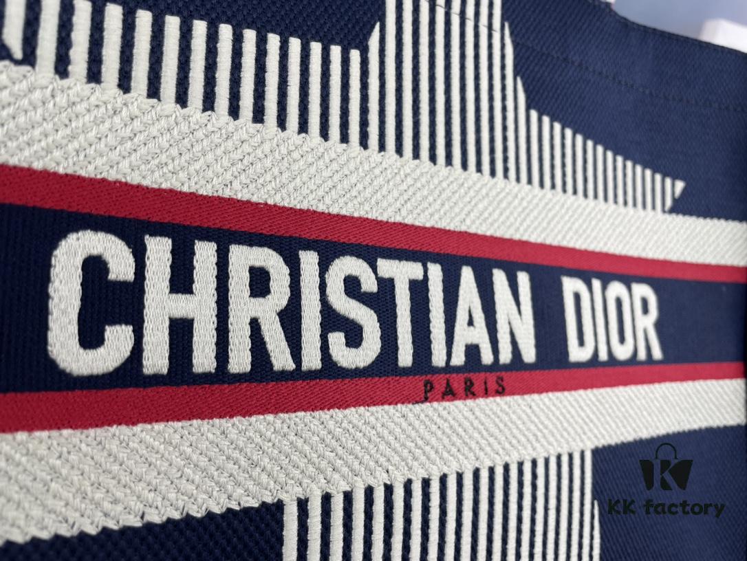 Embroidered Medium [Dior Book Tote]