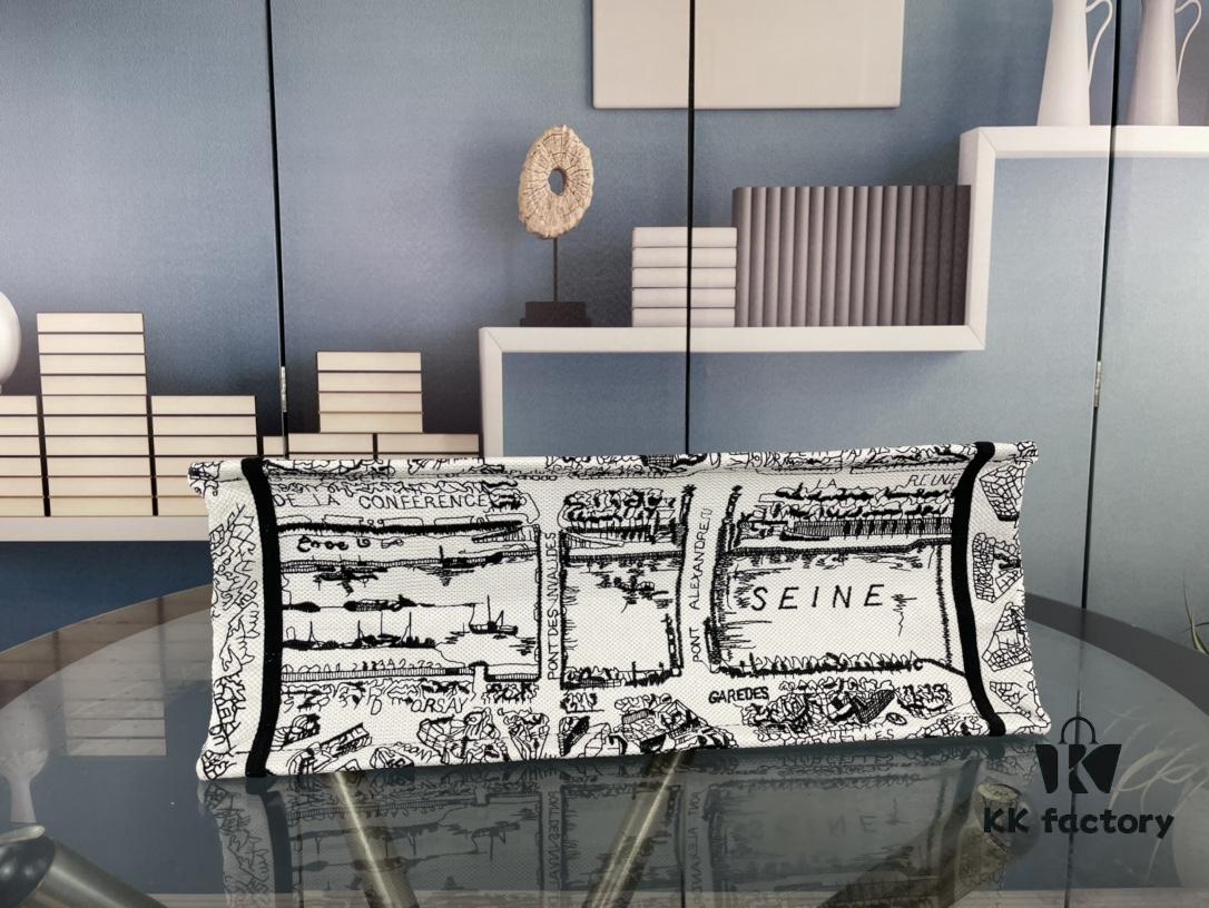 Embroidered Large Size [Di0r Book Tote]