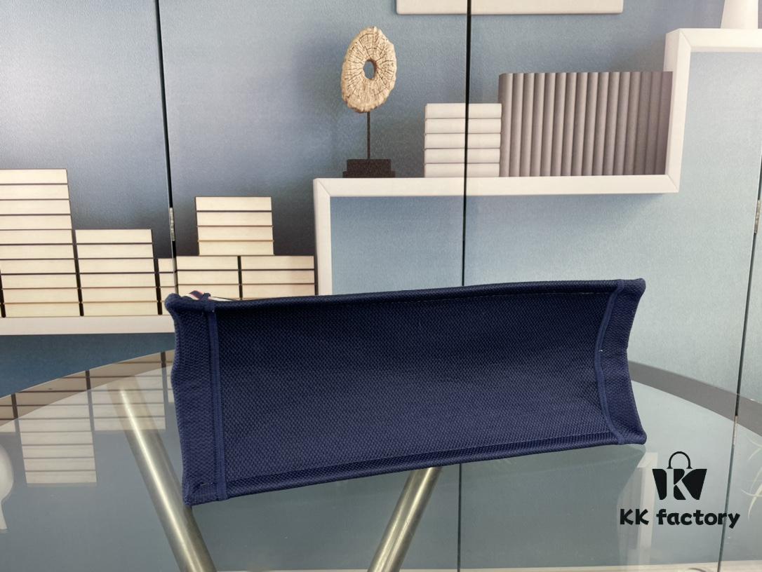 Embroidered Medium [Dior Book Tote]