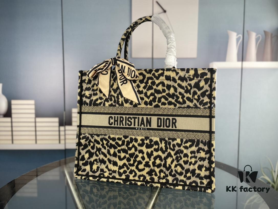 Embroidered Large Size [Original Order] Dior Book Tote