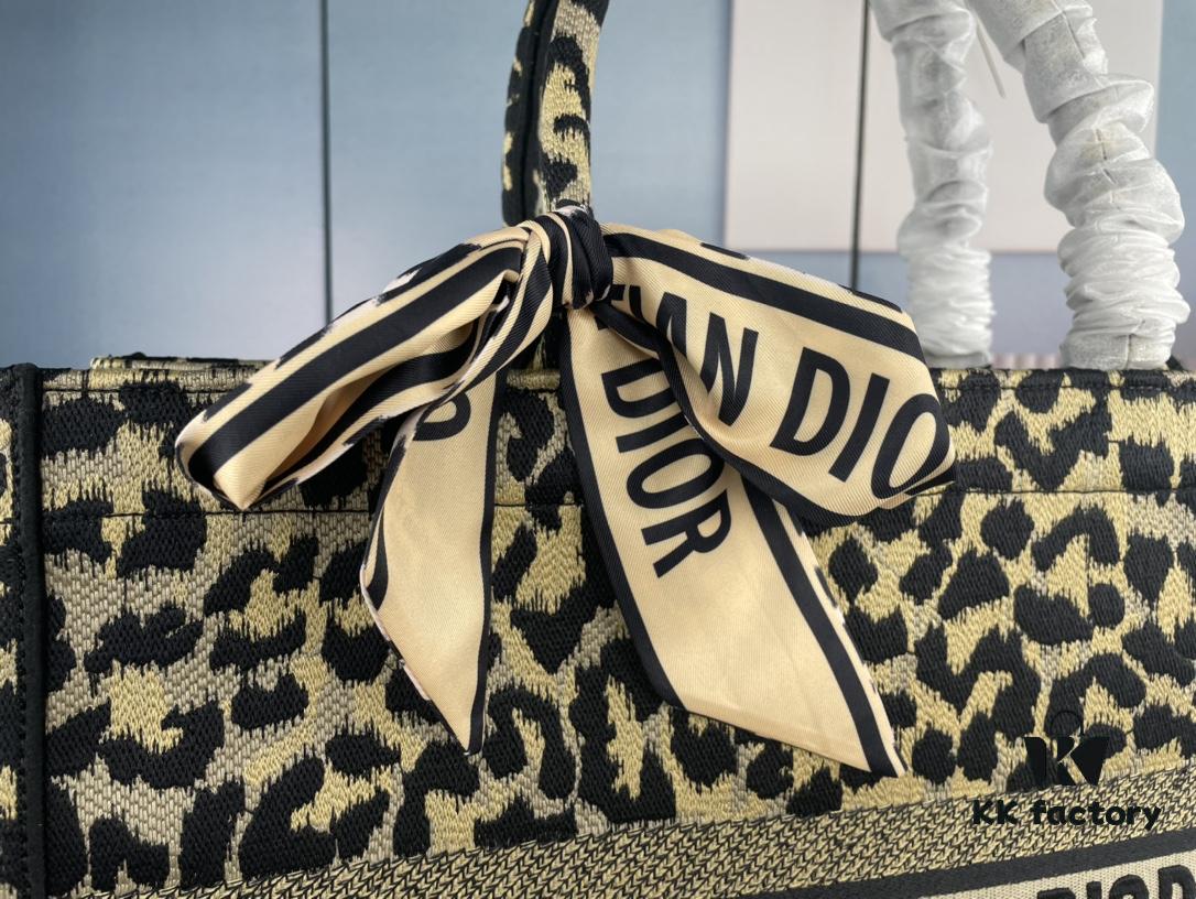 Embroidered Large Size [Original Order] Dior Book Tote