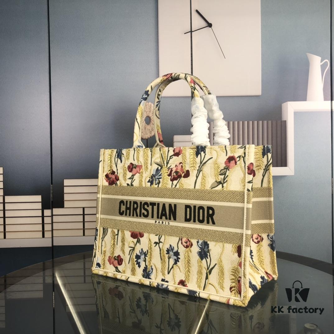 Embroidered Medium [Original Order] Dior Book Tote