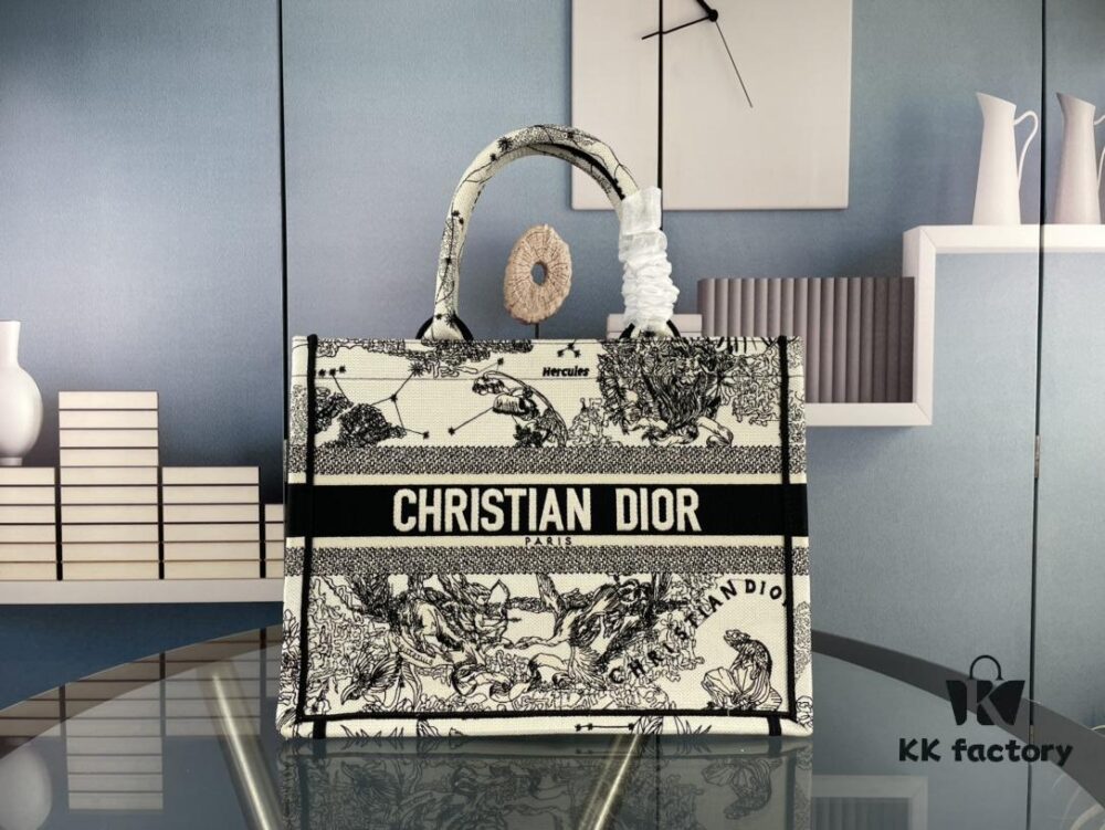 Embroidered Medium [Dior Book Tote] Original Order