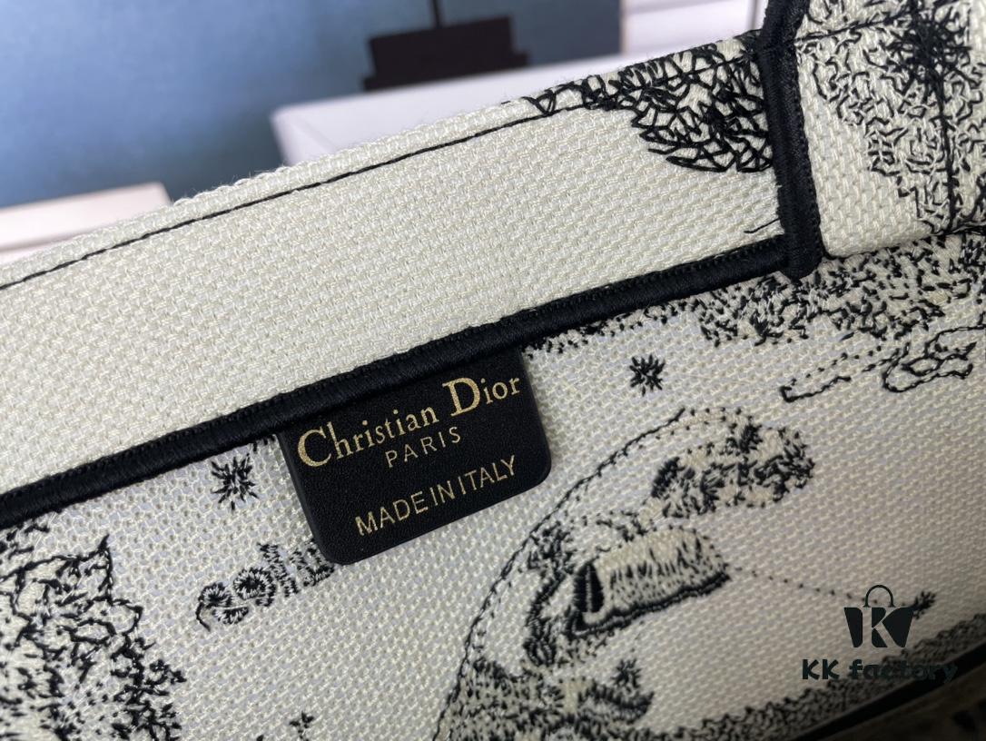 Embroidered Large Size [Di0r Book Tote]