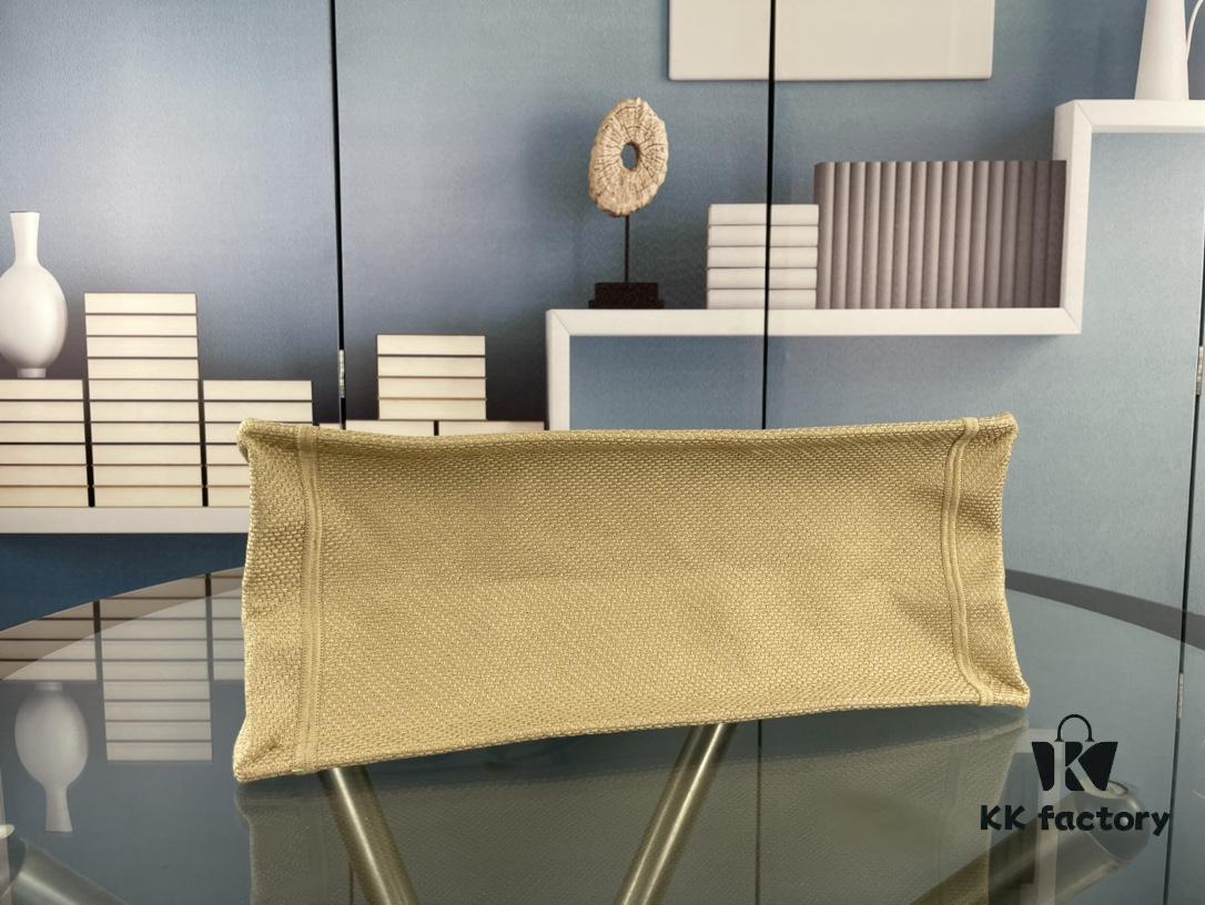 Original Order Embroidered Medium Di0r Book Tote