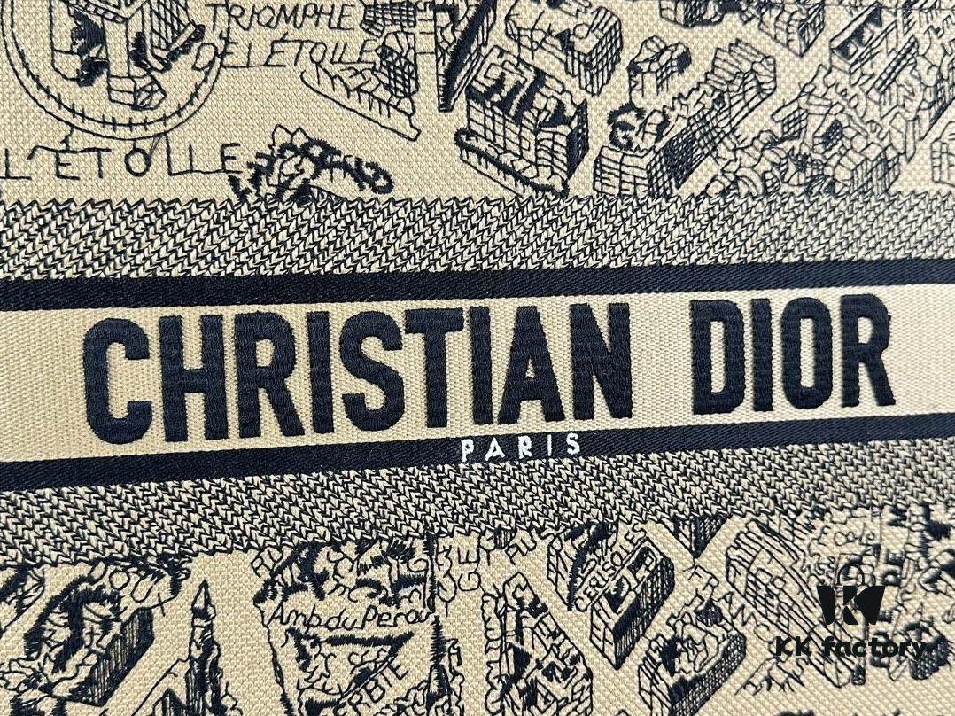 Embroidered Medium [Di0r Book Tote]