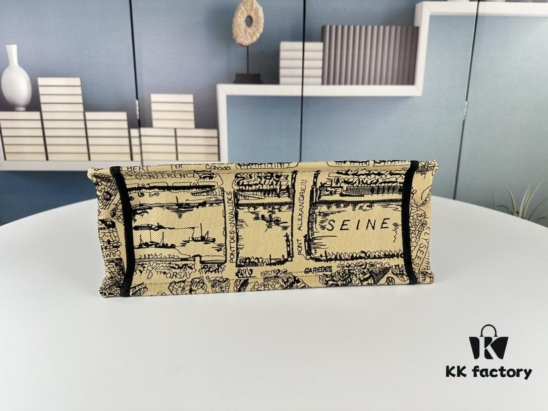 Embroidered Medium [Di0r Book Tote]