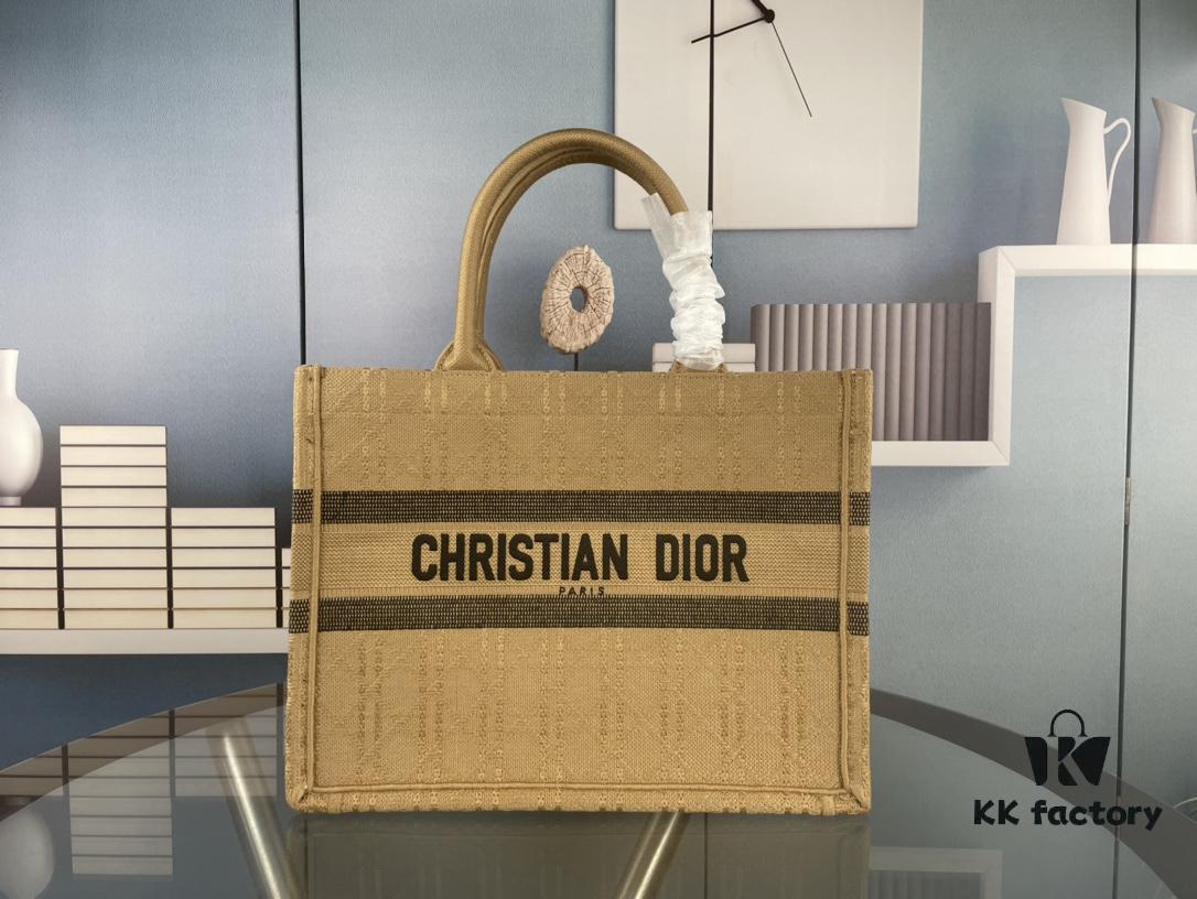 Original Order Embroidered Medium [Di0r Book Tote]