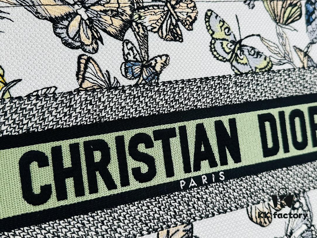 Original Order Embroidered Medium Di0r Book Tote