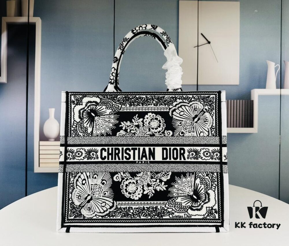 Embroidered Large Di0r Book Tote (Original Order)