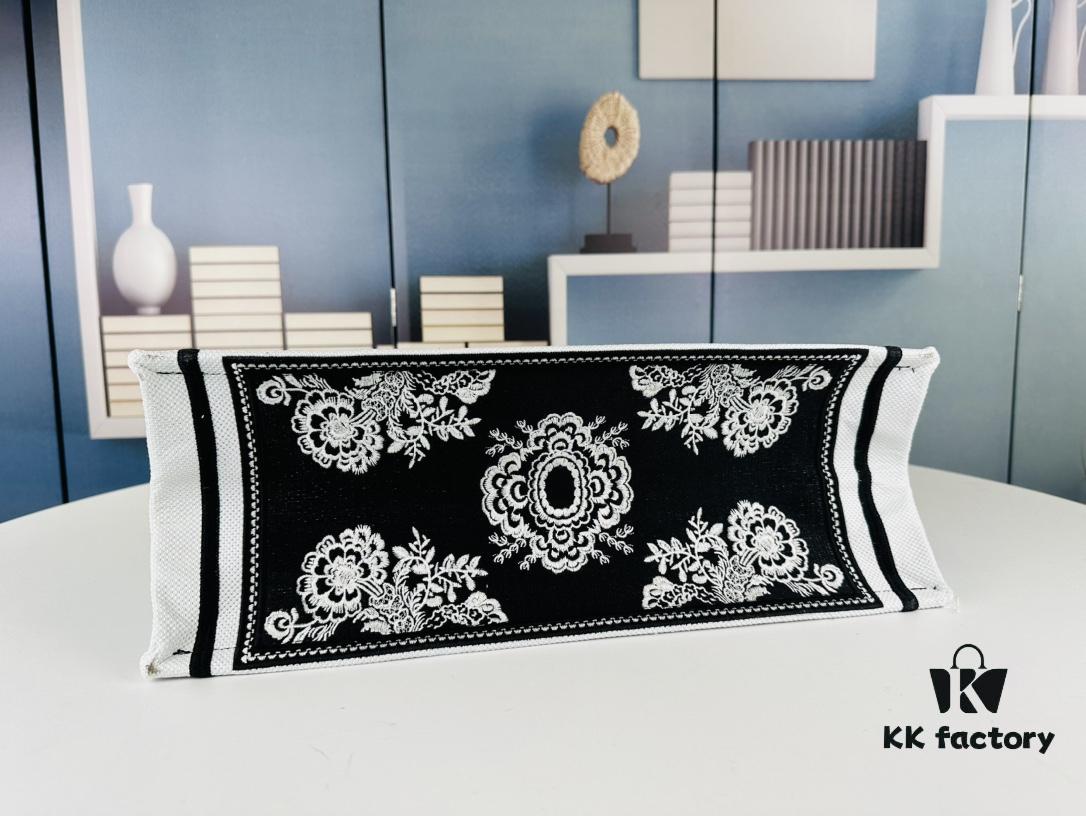 Embroidered Large Di0r Book Tote (Original Order)