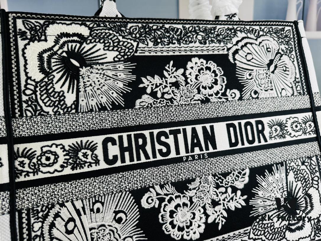 Embroidered Large Di0r Book Tote (Original Order)