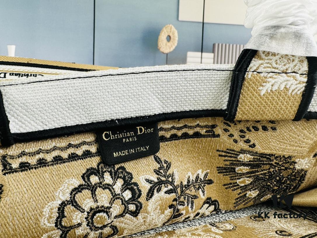 Embroidered Large [Di0r Book Tote]