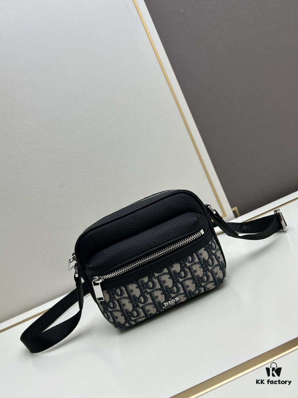 Small Dior Men's New Backpack Shoulder Bag with Box